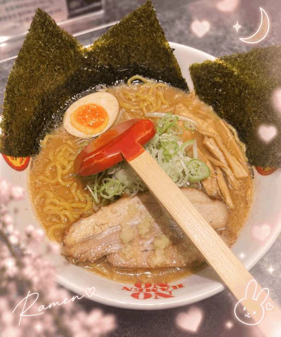 ラーメンを食す🐰🍜