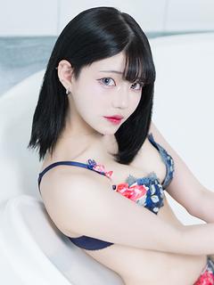 如月あやね