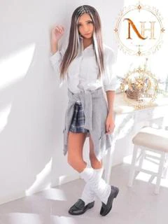 紗緒莉なな