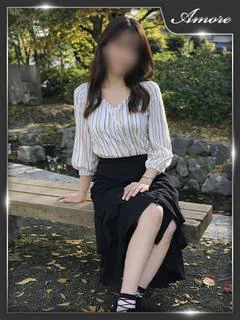 彩香（あやか）奥様