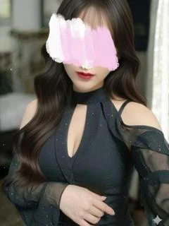 如月せりな