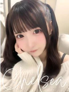 マリン【えくぼが魅力の愛嬌美女】