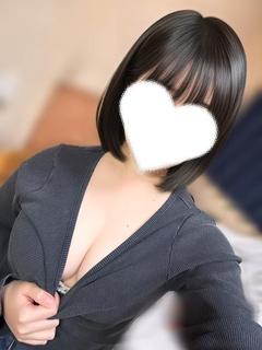 りん『幼い黒髪美少女...