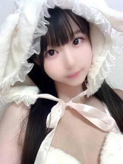 アズサ