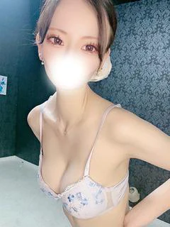 ももな