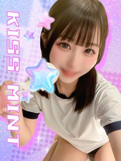 ももあ