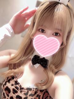 えみり《愛嬌100点...
