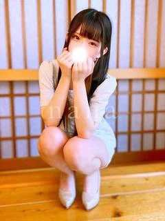 にこ『責められたい…！ドM若妻』