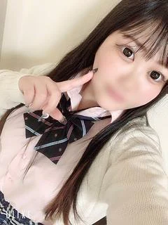 りり★夜はギャップで魅せる美女