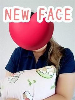 さな♡未経験のおっとり純朴女子♡