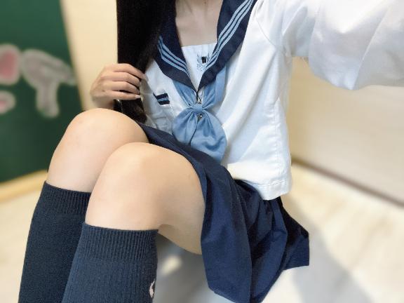桜川 りお の 金晩は誰かと会いたくなりませんか？💕︎💕︎