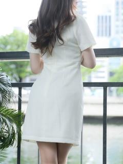 朝比奈 梨歩