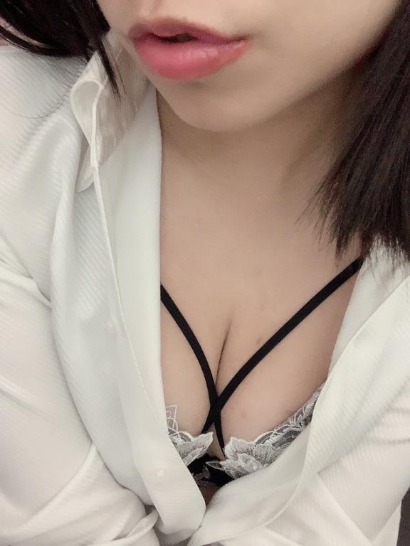 上原　かな の ラスト1枠、奪って…♡