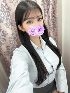 皇　ミア