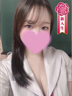 葉月かりな