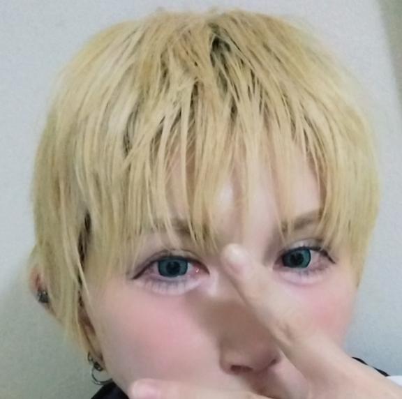 アルム女王様
					

                    

					    笑顔と猟奇的な嗜好 マイガールに登録 の 今日も