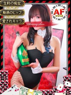 シイナ【魅惑のヒップライン】