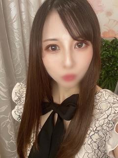葉月　かえで