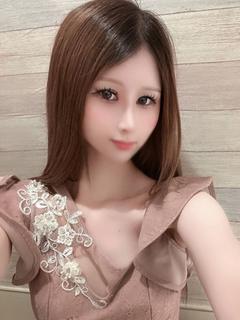 青山　すみれ