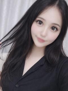 如月　麗奈
