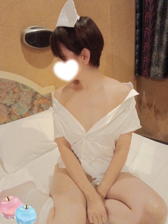 りお の (完売御礼🌹)11時～出勤します♬　来週予定追加しました🌸