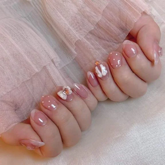 💅🏻