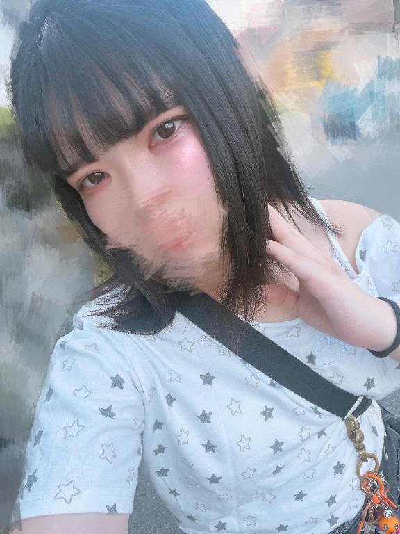 ここな※愛嬌満点な彼女 の 何してるのー？💭