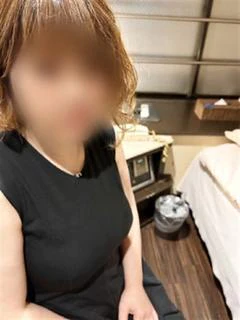 まりな