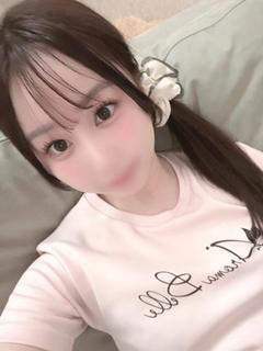 桜すみれ