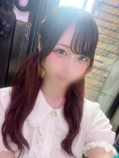 小嶋なつな
