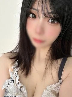 桃枝ゆら
