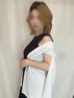 真島 まき