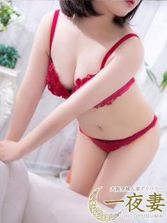 千堂しずか