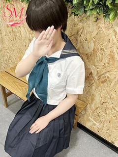 小栗　もなか
