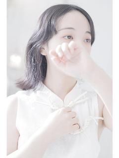 美園　ひより