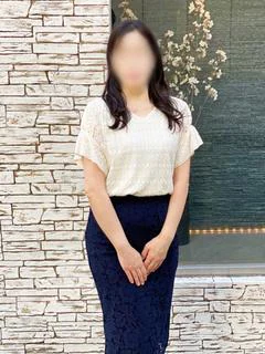 つきこ