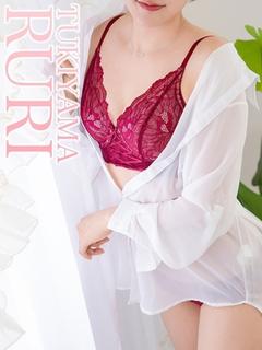 月山るり