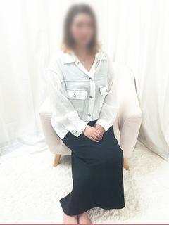 関田しゅり