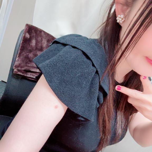 もも の ８月シフト追記しました♡