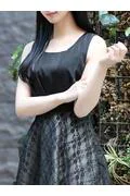 黒田 栞子 (27)