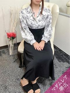 福田しいな