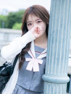 中西　つむぎ