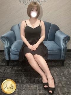 加賀美　あこ