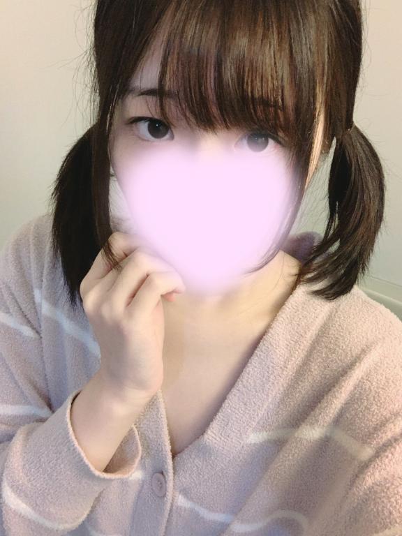 萌絵あれん の ツインテール❤️ お題：何ラーメンが好き？に回答♪
