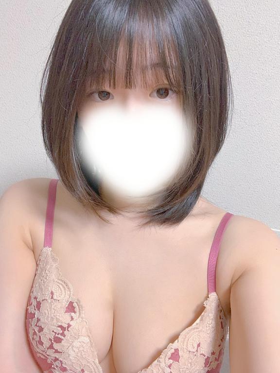 萌絵あれん の ぱっつん前髪にしました❤️