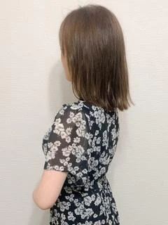 波川 みなよ