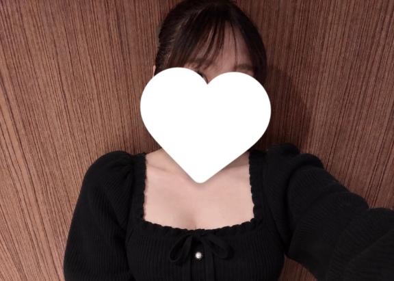 うい の 今日も出勤してます🩷