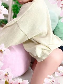 ゆりあ【SSS級の爆美女】