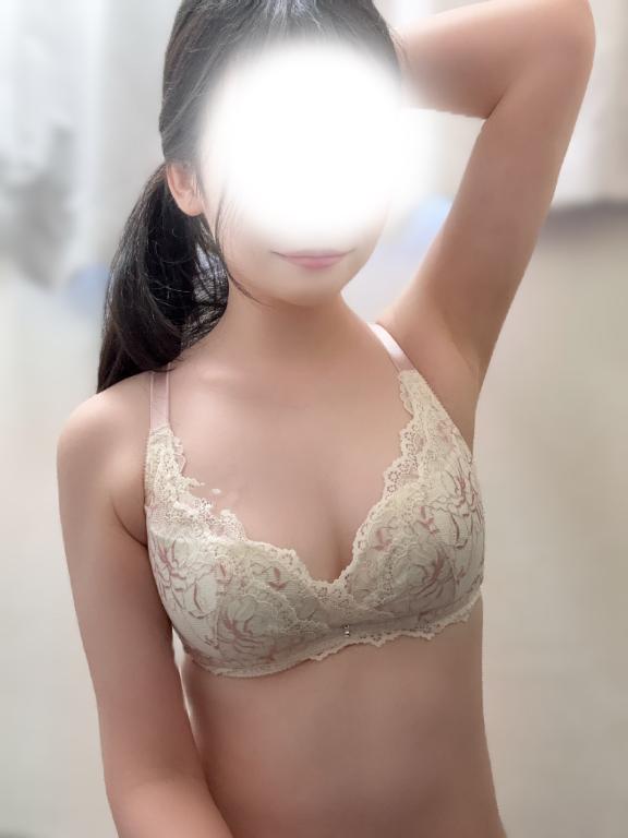 白石あいら の 搾り取ってあげる