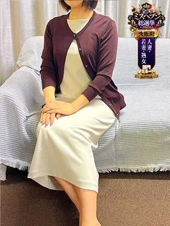 小杉ちなつ
